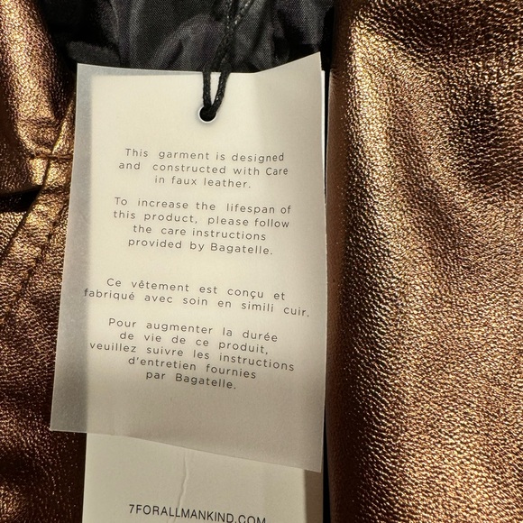 7 For All Mankind Women Copper Faux Leather Moto Jacket Size Small NWT - Picture 4 of 6